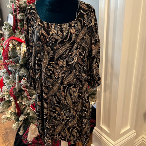 Haptics by Holly Harper,‎ large paisley print dress